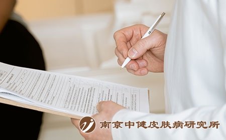 3 (25)医生